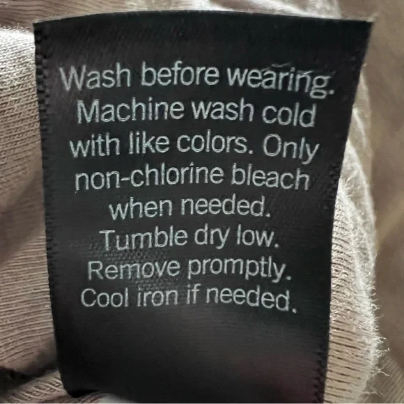 Women's FLX Cropped Quilted Jacket NWT Size XS Truffle - Picture 13 of 15